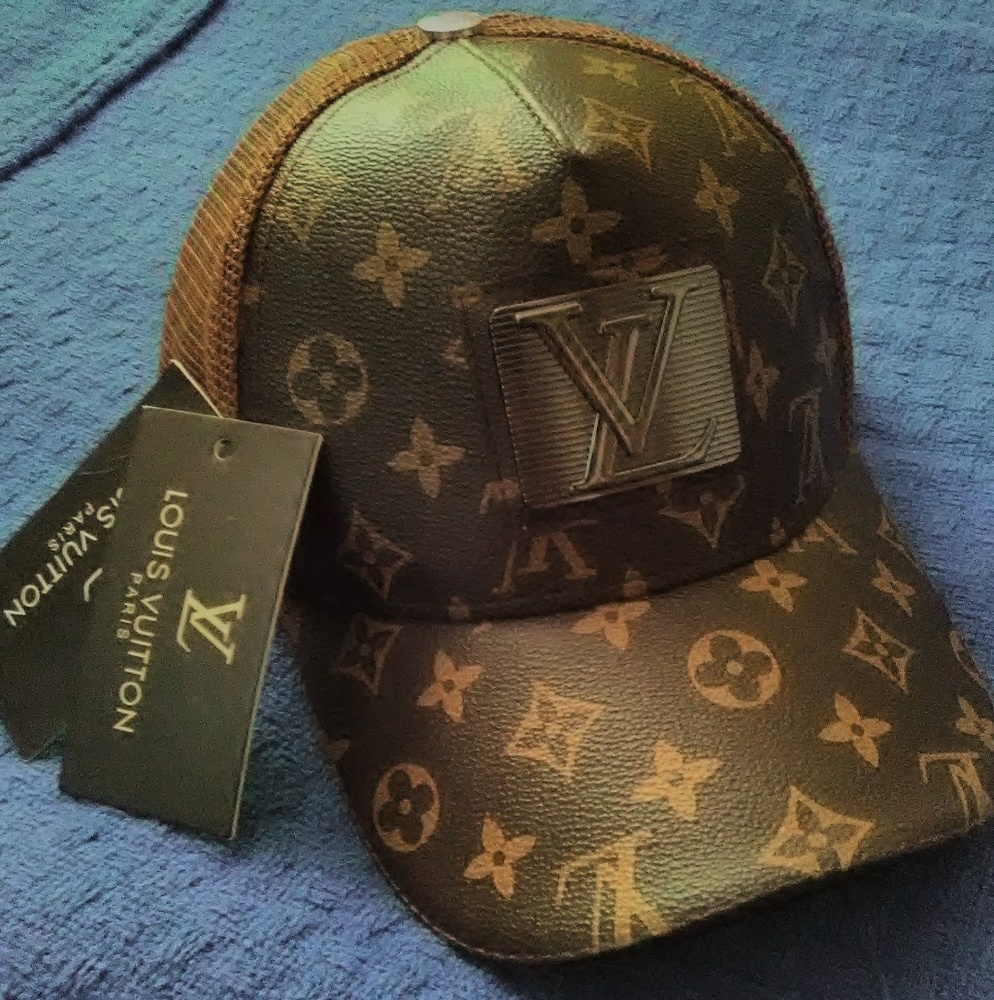 Authentic Louis Vuitton Monogram BaseBall Cap